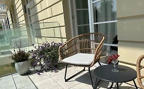 Przy Przystani Apartament Paryski